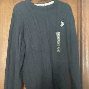 NWOT Polo sweater size large. Men’s navy blue knit sweater
